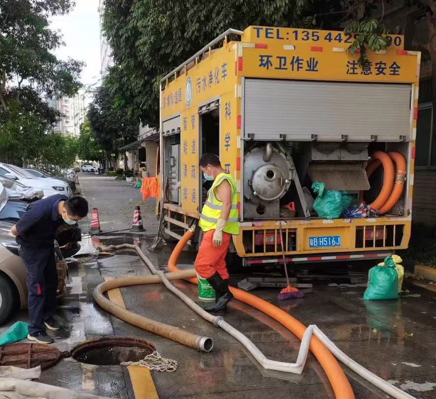 化粪池清理，化粪池粪便压缩固化处理，污泥淤泥脱水处理